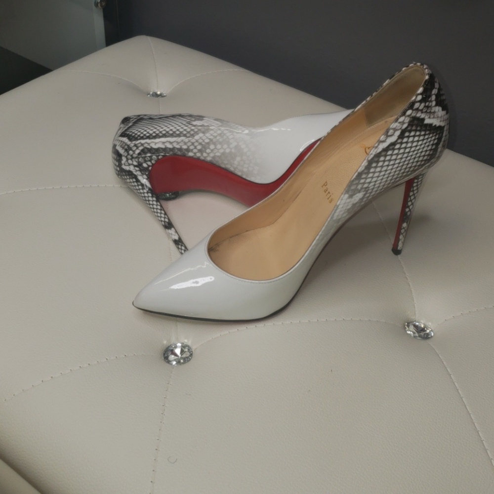 Animal print Loubs(Authentic)